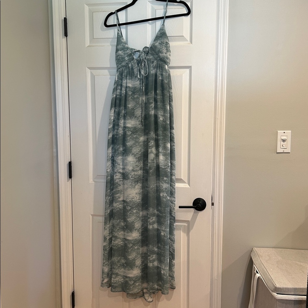 Flowy Blue and White Maxi Dress